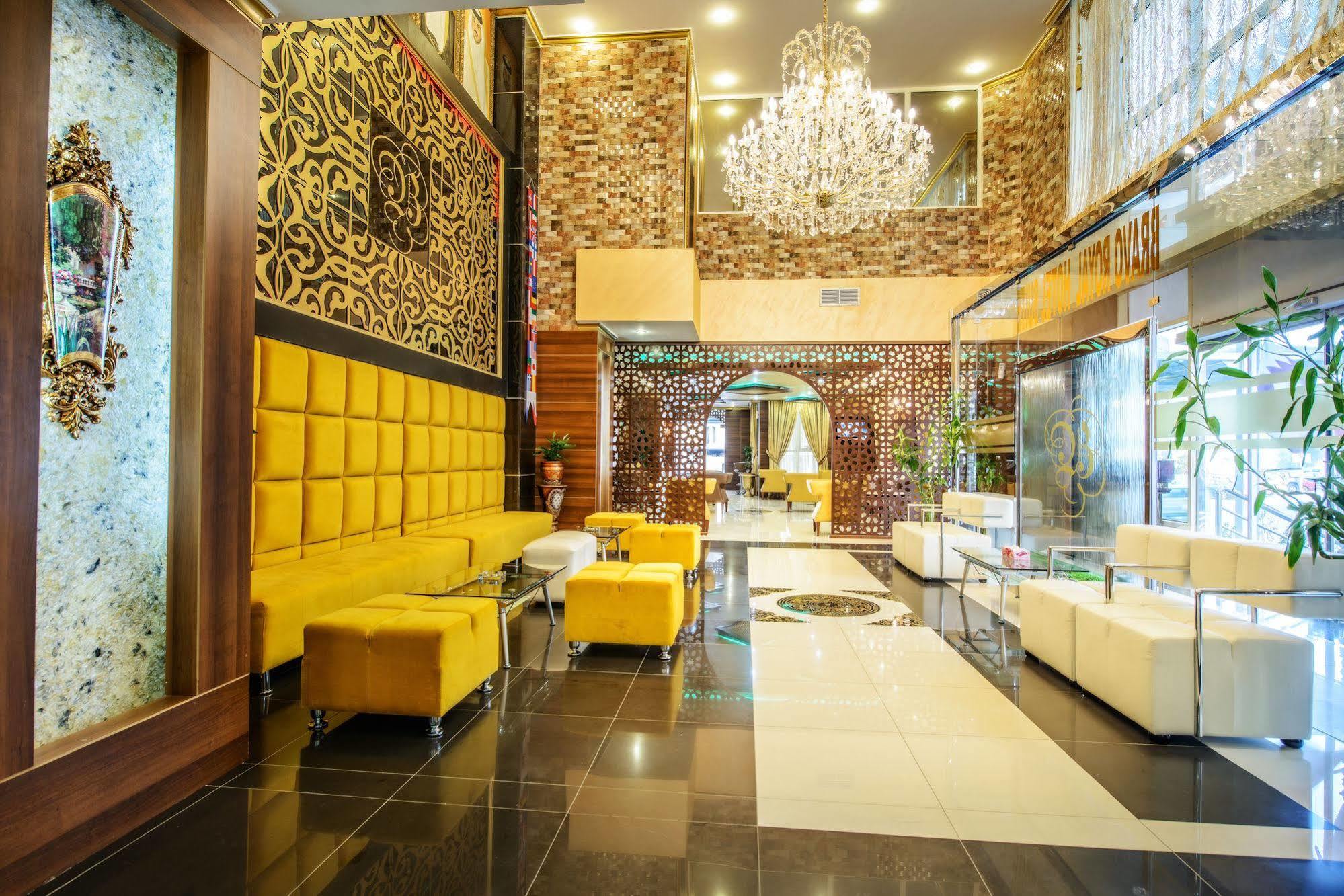Bravo Royal Hotel Suites Kuwait City Bagian luar foto